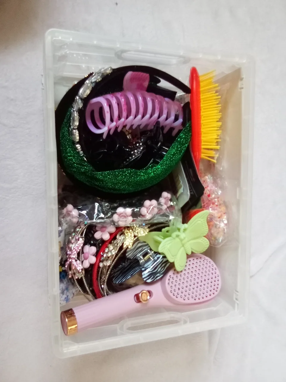Huge bundle of Hair Accessories - Headbands, Clips, Pins & More! thumbnail