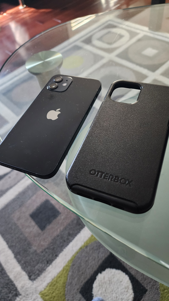 Apple iPhone 12 Black + Otterbox Case 100% battery - photo 3