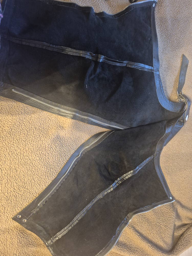 Black Leather Motorcycle Chaps - photo 2