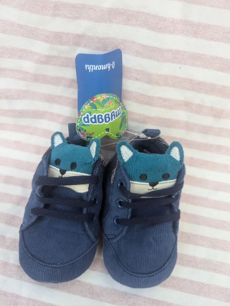 My Baby First Shoes - 0-6 Months thumbnail
