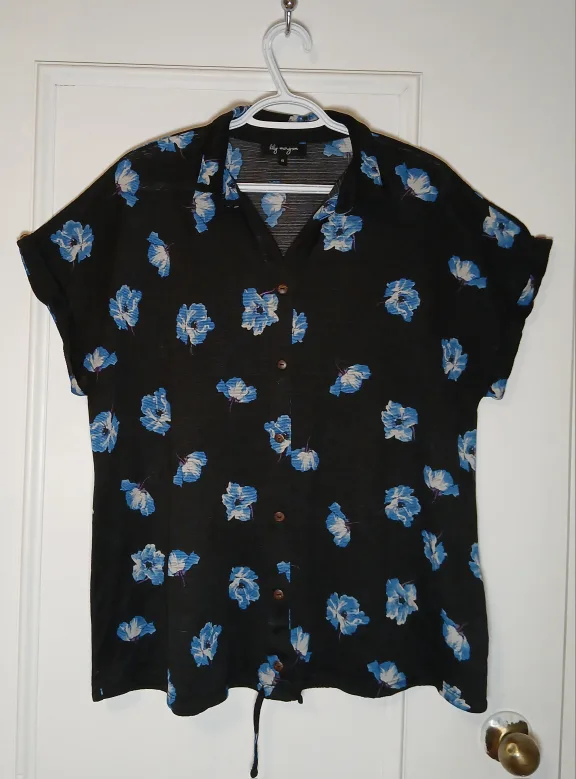 Women XL Lily Morgam Floral Print Top thumbnail