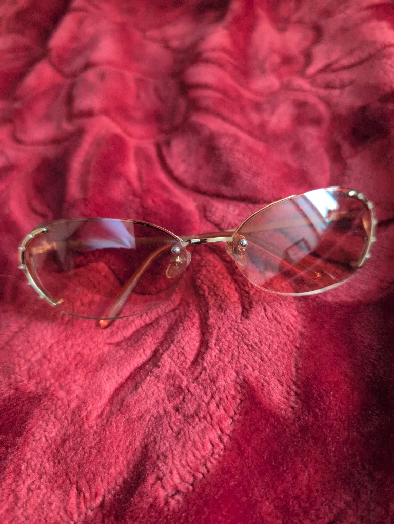 Rimless Sunglasses 🇨🇦 thumbnail
