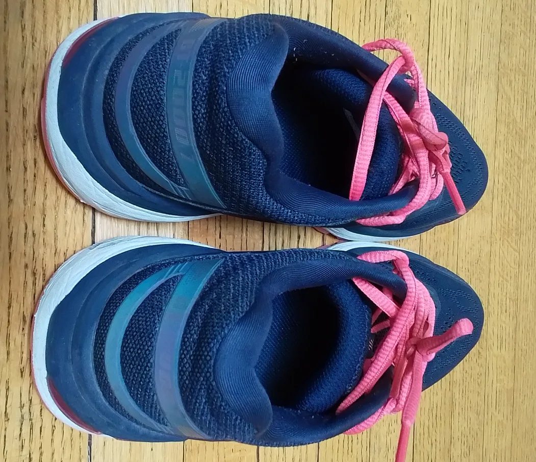 Asics GT2000 Running Shoes - Women's Size 8.5 image indicator(3)