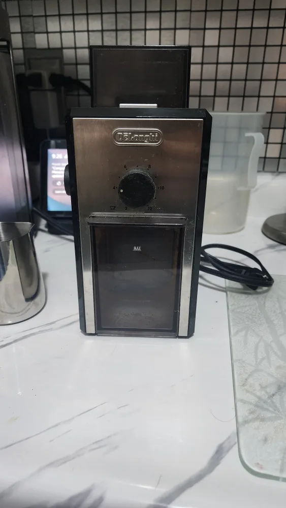 Ascaso Coffee Machine & DeLonghi Coffee Grinder image indicator(5)