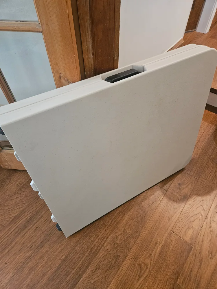 Elite fold-in-half table - Premium Costco thumbnail