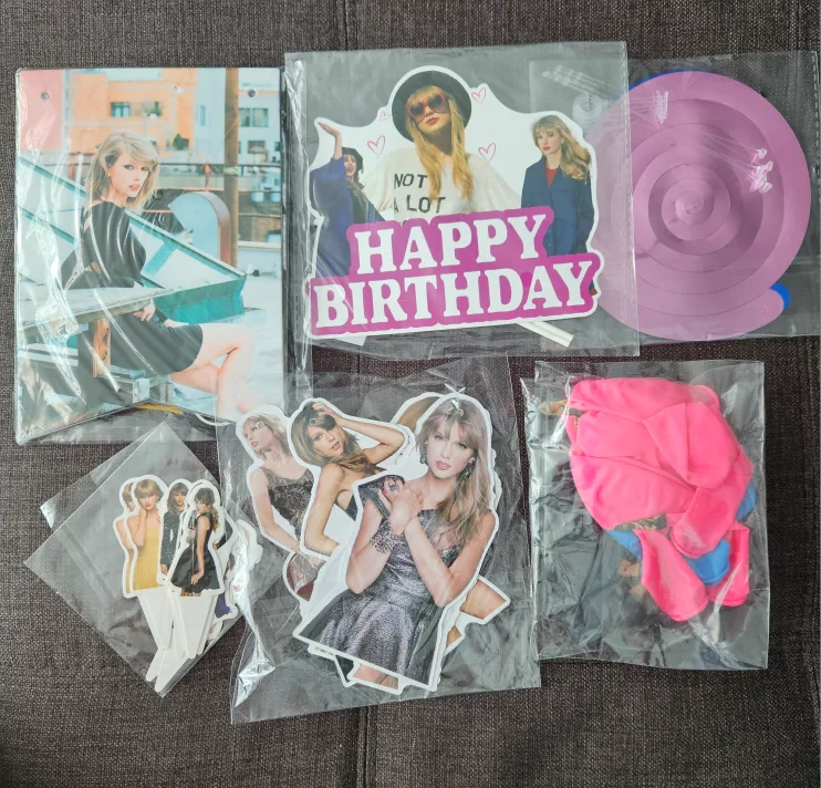 🇨🇦 Taylor Swift themed Birthday Decorations & Balloons MINT thumbnail