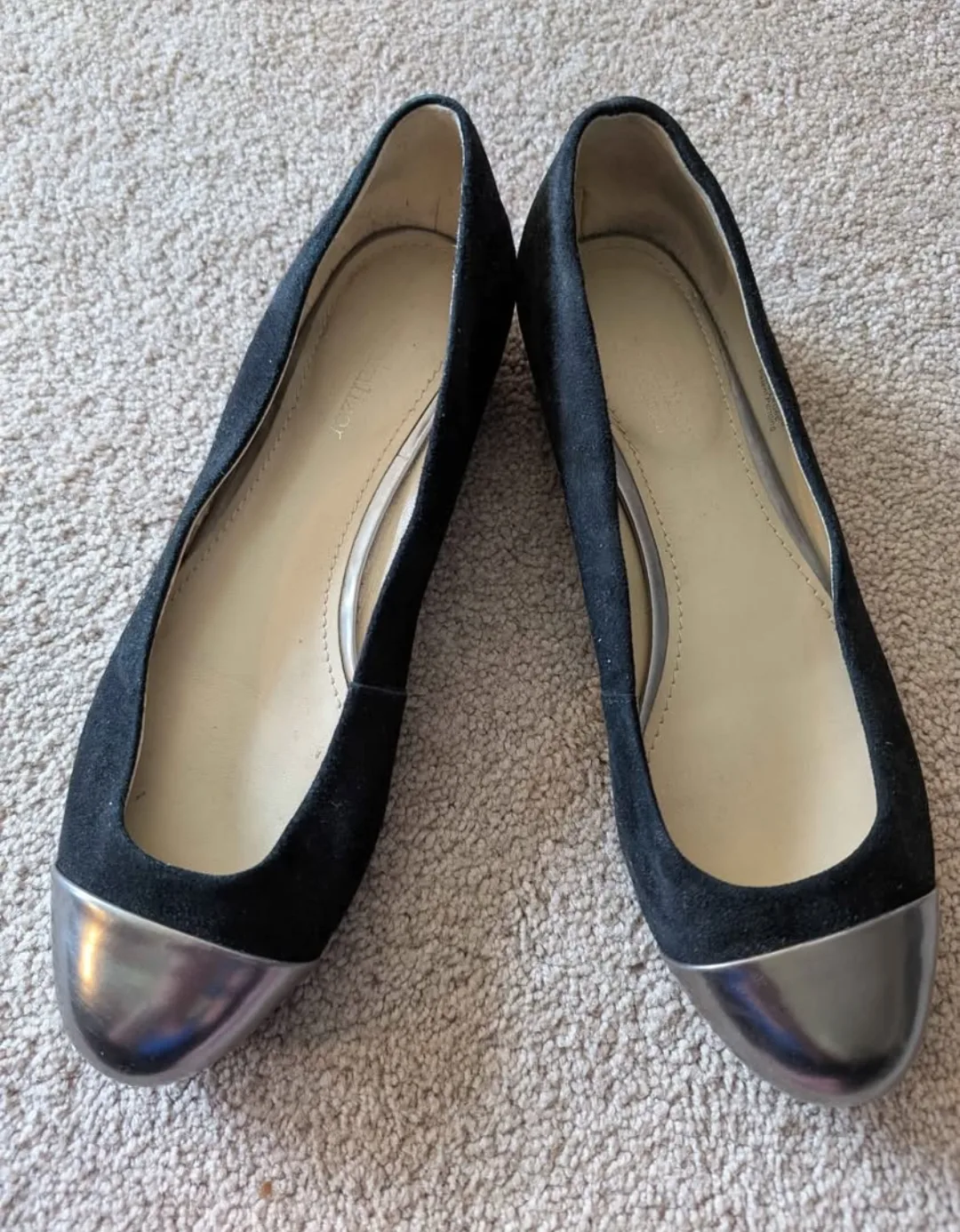 Black Leather Slipper Shoes - size 8 image indicator(7)