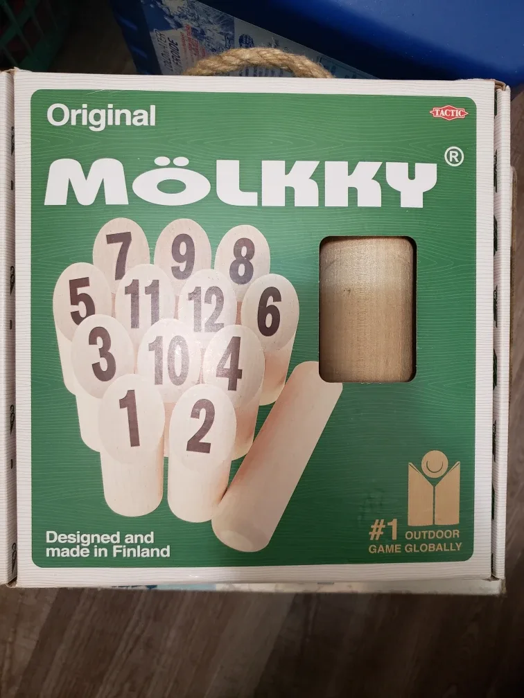 Original Mölkky Outdoor Game - Made in Finland thumbnail