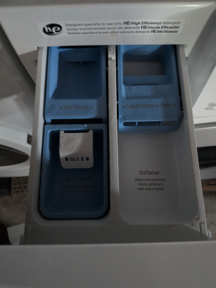 LG Front Load Washing Machine - photo 2