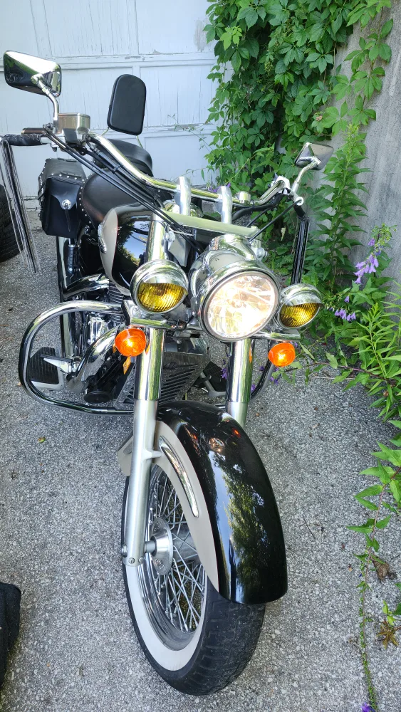 Honda Shadow Motorcycle thumbnail