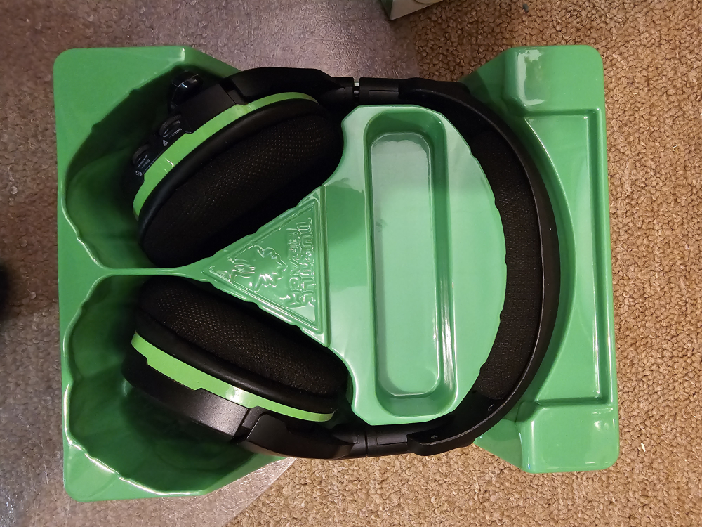 Turtle Beach Stealth 600 Xbox Headset - Like New! - photo 2