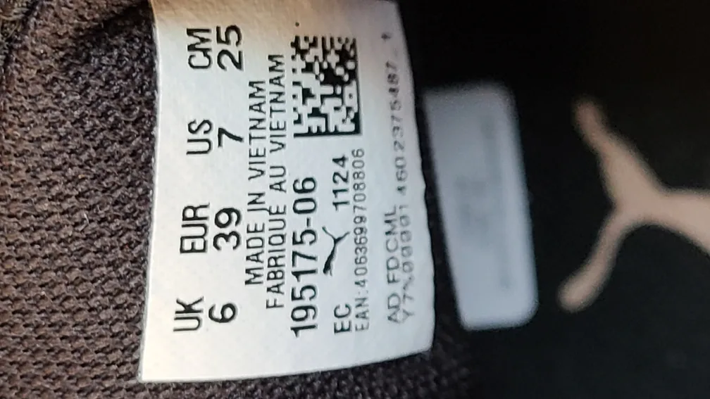 Puma Running Shoes - US Size 7 image indicator(5)