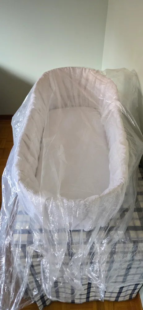 White Baby Bassinet for Newborns image indicator(5)