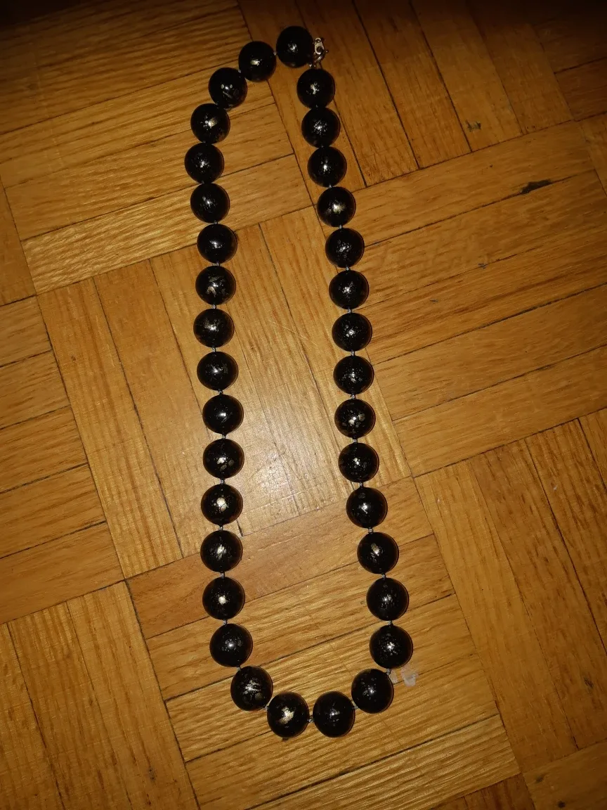 Black Beaded Necklace 🇨🇦 thumbnail