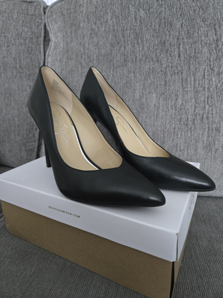Jessica Simpson Black Leather Heels - photo 3
