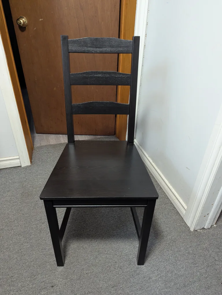 Black Dining Table with 4 Chairs image indicator(6)