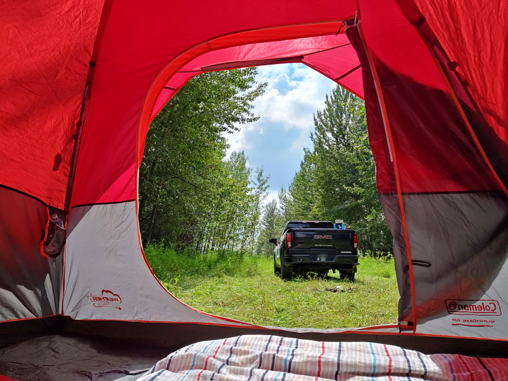 Coleman 2-Pole Dome Tent - Red/Grey