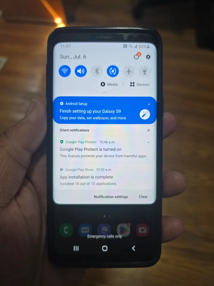 Samsung Galaxy S9 [Read Description] image indicator(7)