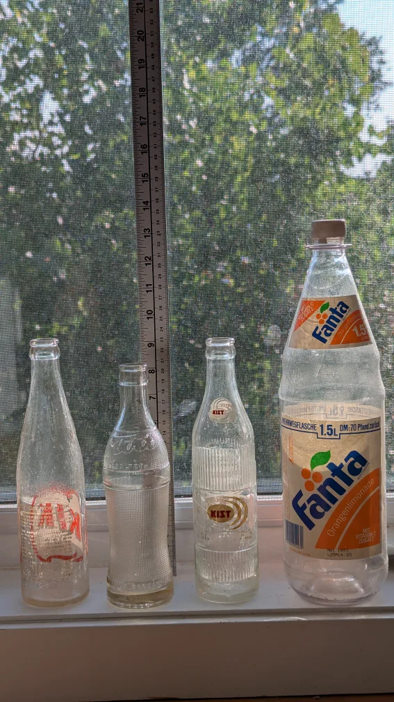 Vintage Kik Flirt Kist Fanta bottles 🇨🇦 image indicator(6)