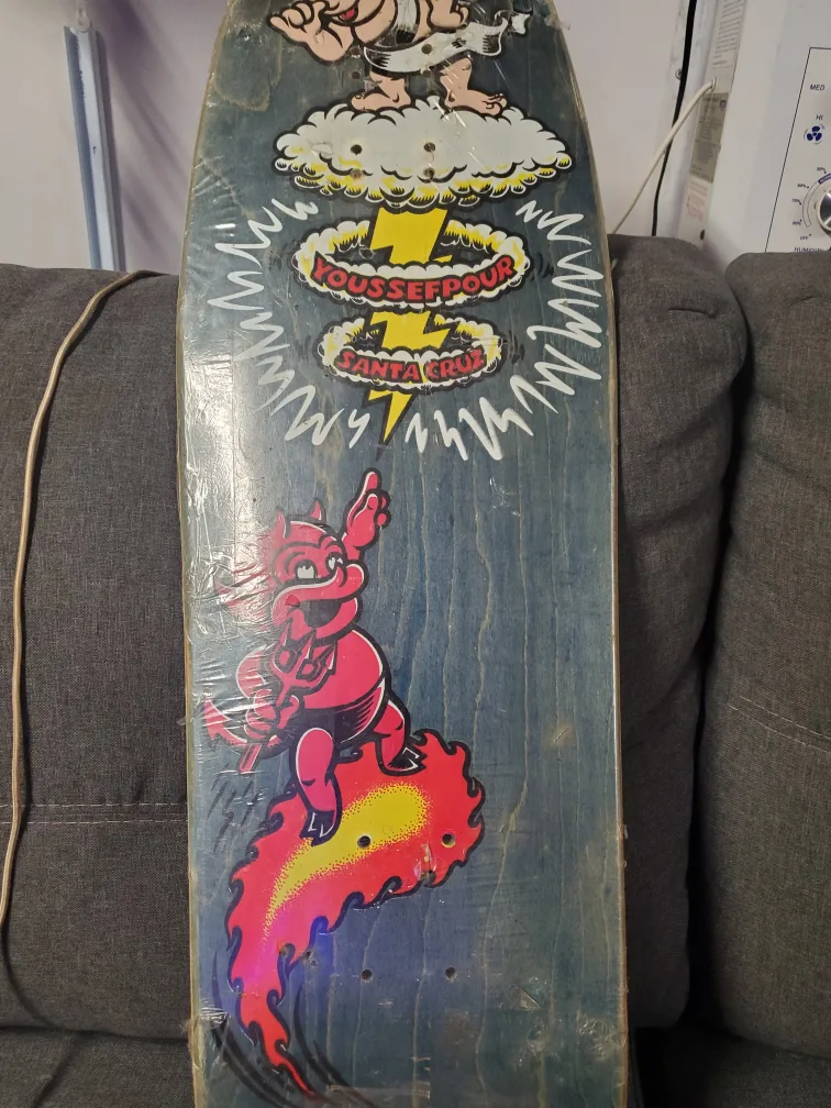 Santa Cruz Youssefpour Skateboard Deck image indicator(3)