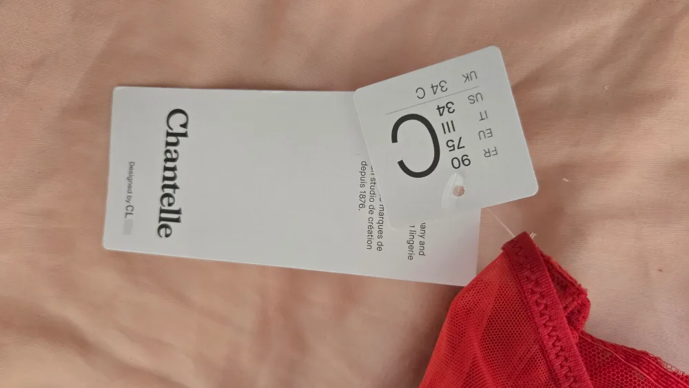 Chantelle 34C brand new bra image indicator(3)