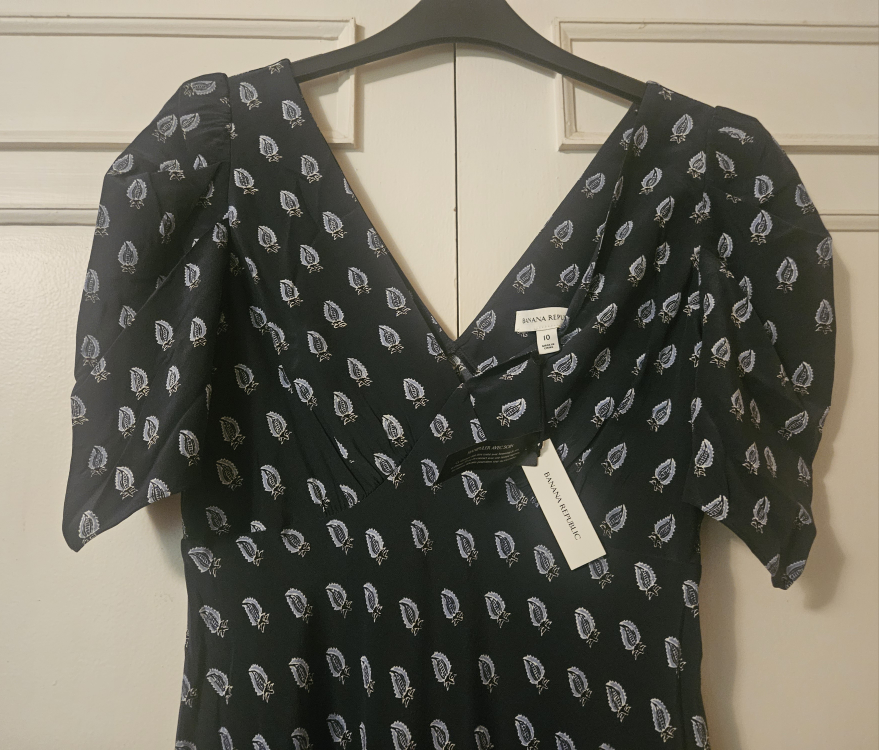 Banana Republic Elegant Silk Crepe Maxi Dress. Make an offer