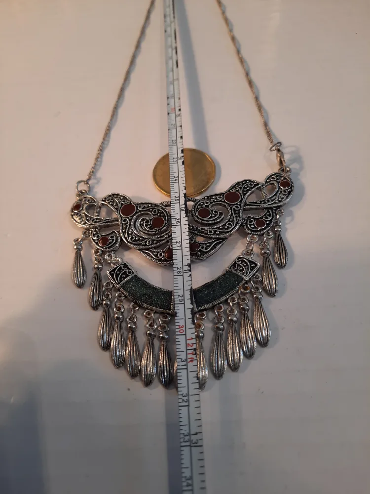 Silver-tone Statement Necklace image indicator(6)