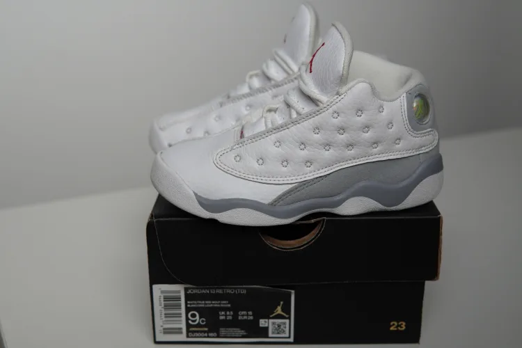 Jordan 13 Retro (TD) Size 9C - White/Grey