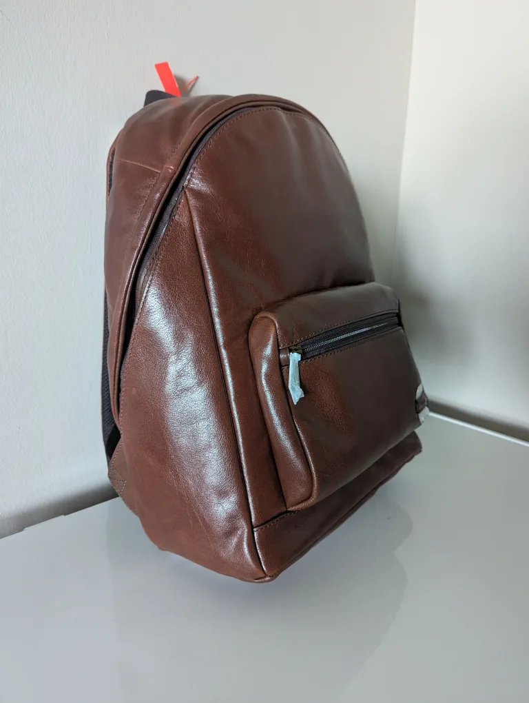 Fossil Brown Leather Backpack - New with Tags image indicator(10)