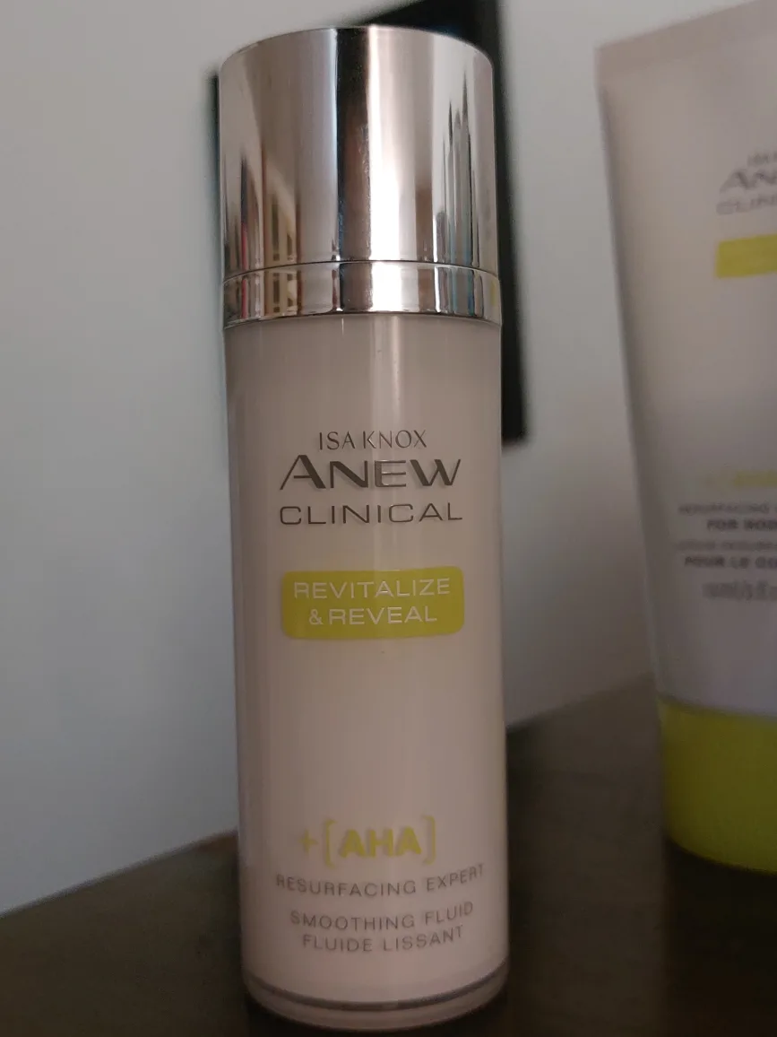 Isa Knox Anew Clinical Resurfacing Lotion & Fluid thumbnail