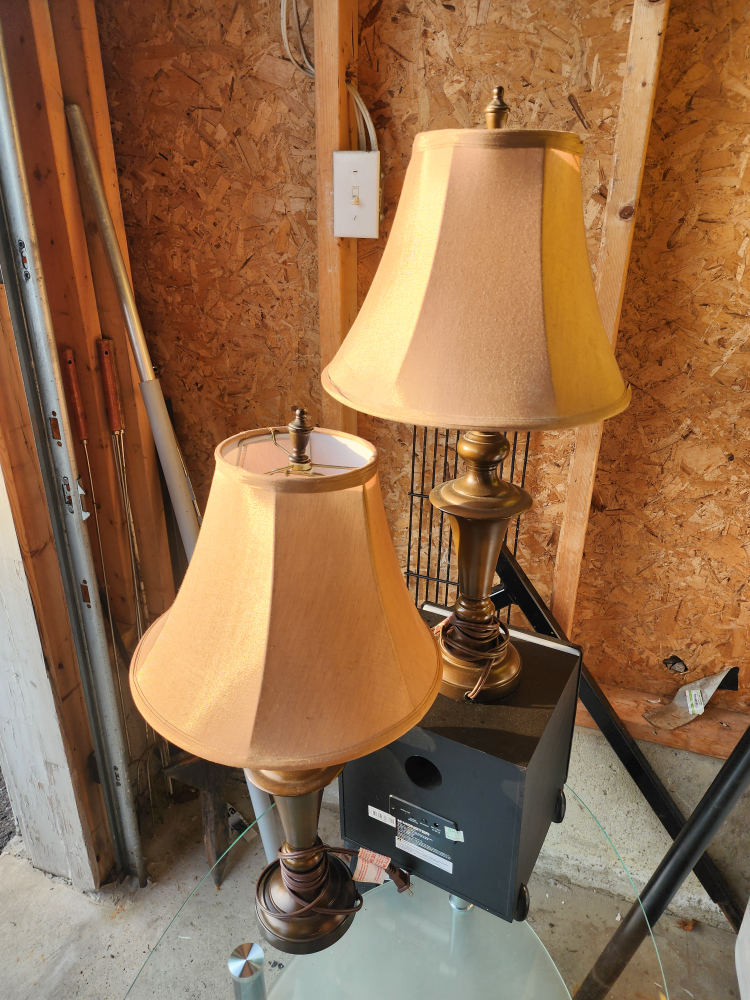 Set of 2 Bronze Table Lamps