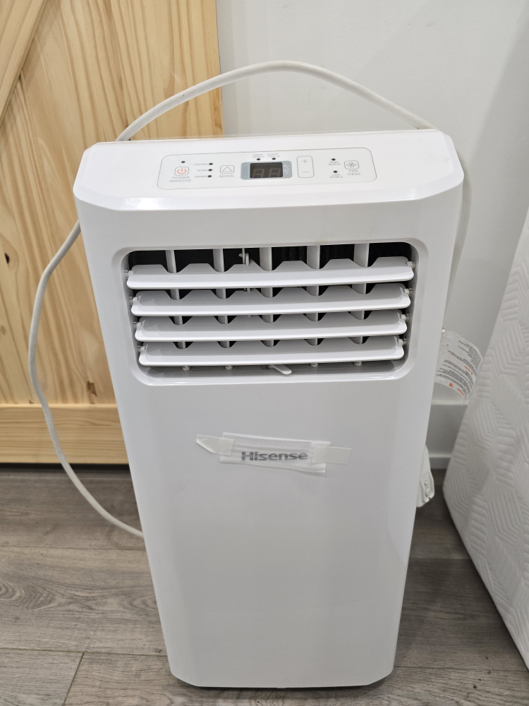 Hisense Portable Air Conditioner - photo 2