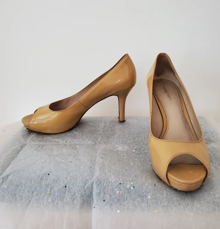 Via Spiga Beige Heels size 7M thumbnail