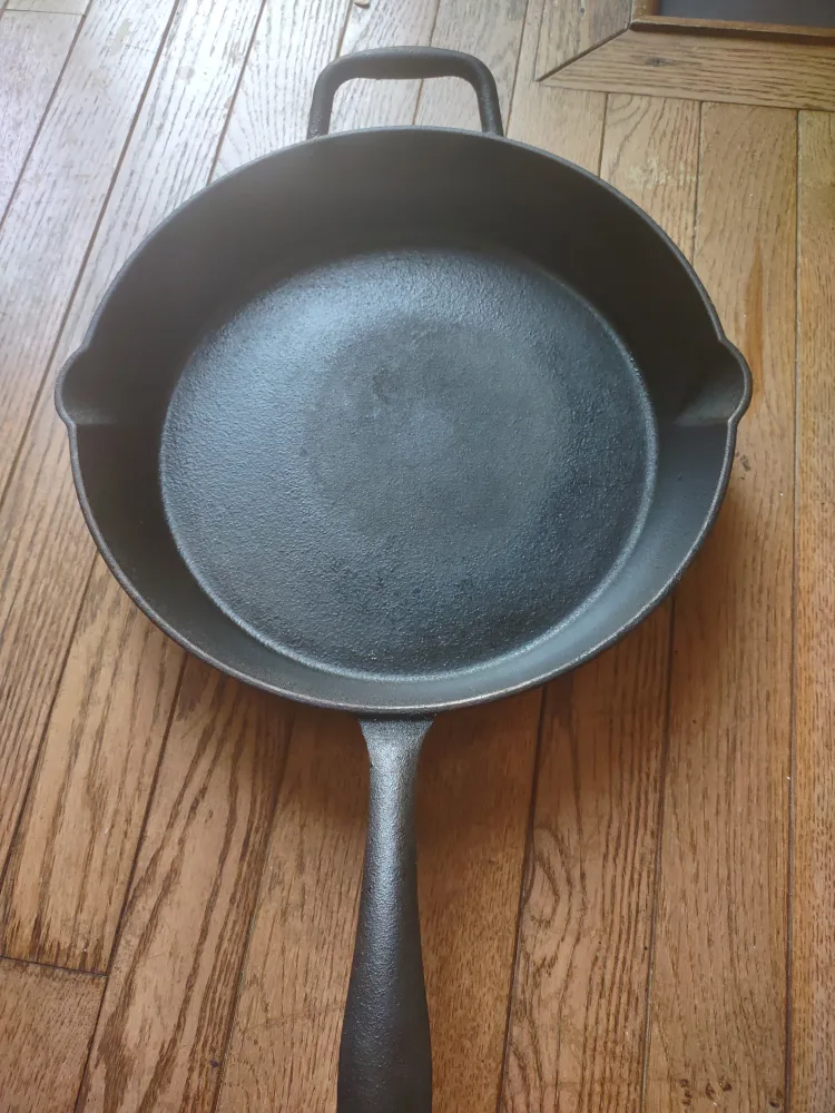 Cast Iron Skillet thumbnail