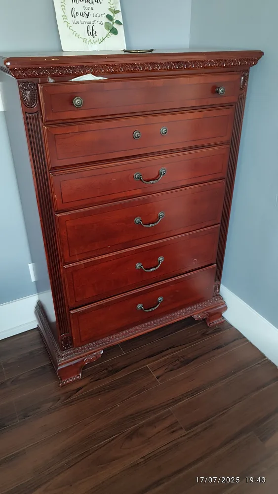 Wooden 6-Drawer Dresser thumbnail
