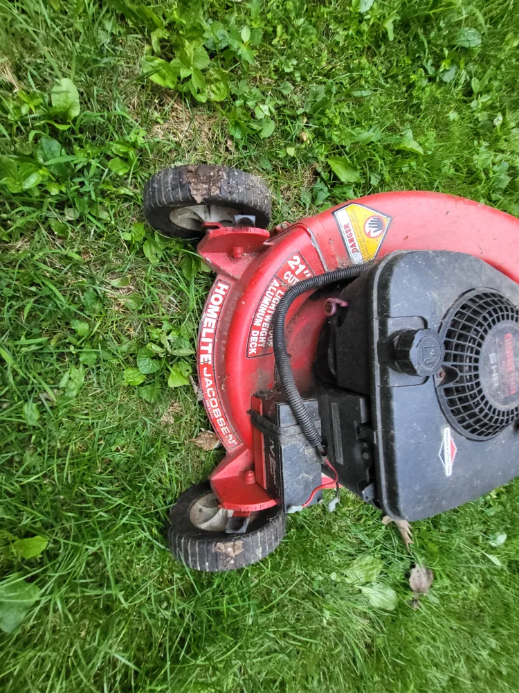 Homelite Jacobsen 21" Cut Lawn Mower image indicator(3)