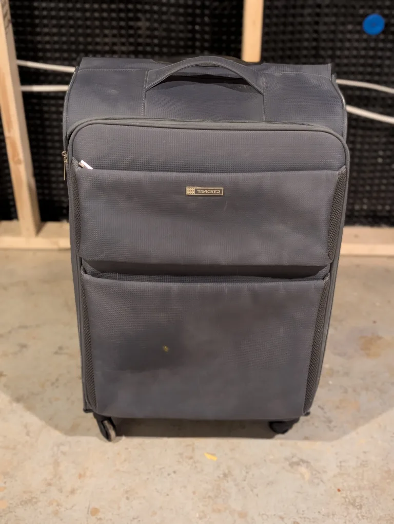 Luggage - Tracker by Bentley thumbnail