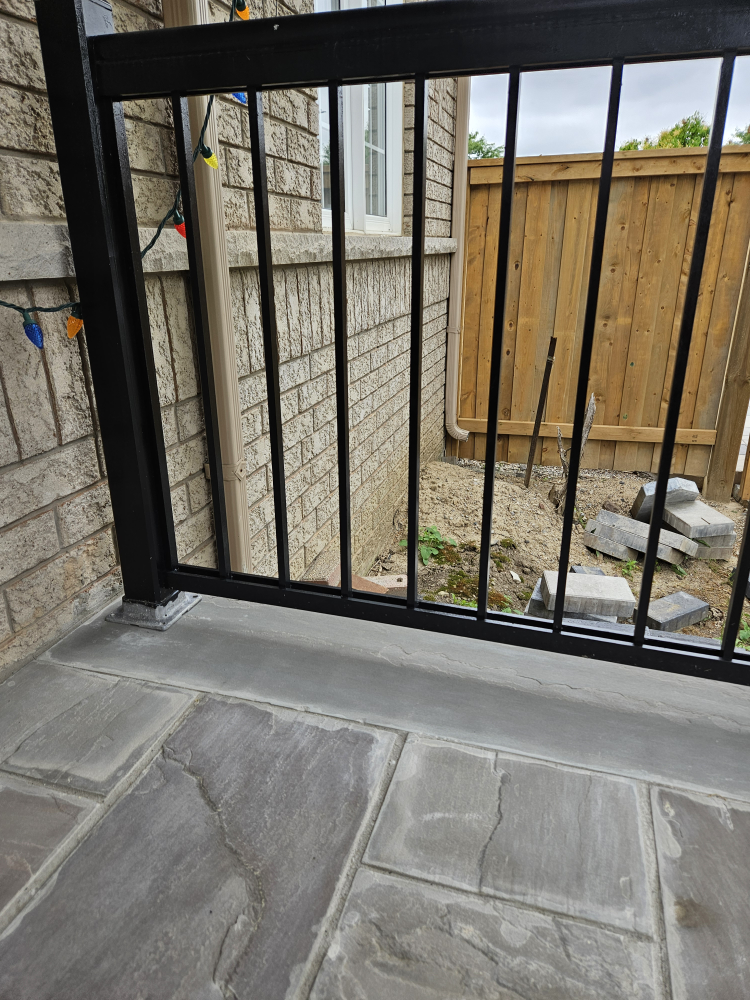 Black Metal Outdoor Railing - photo 2