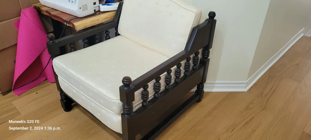 Cream Sofa and Armchair Set thumbnail