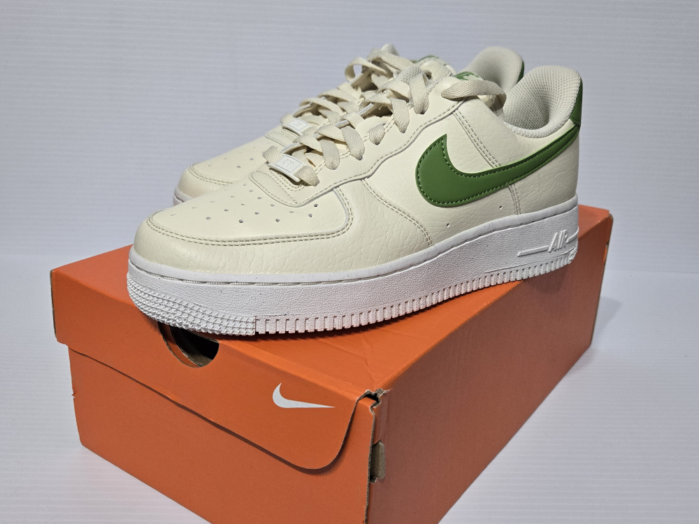 Nike Air Force 1 '07 NN Women's Size 8 - photo 2
