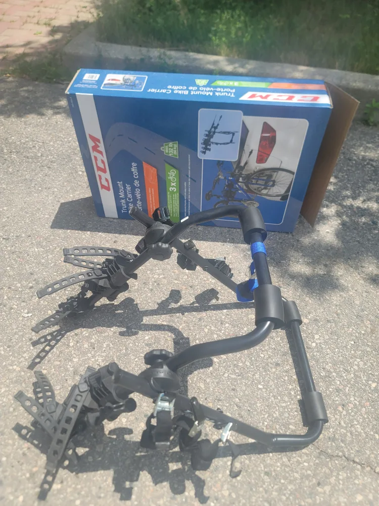 CCM trunk bike rack(max 3 bikes) thumbnail
