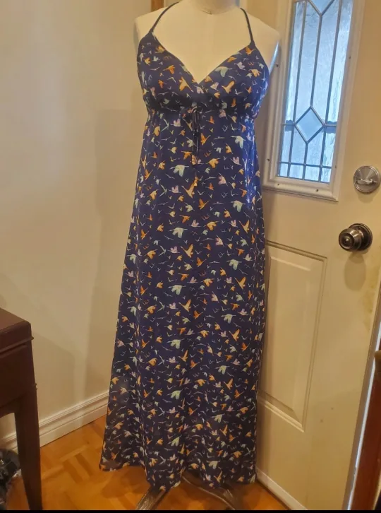 Women's Small dress thumbnail