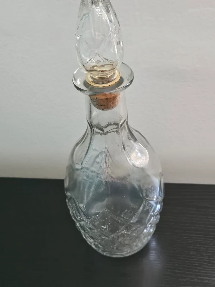 Crystal Wine Decanter thumbnail