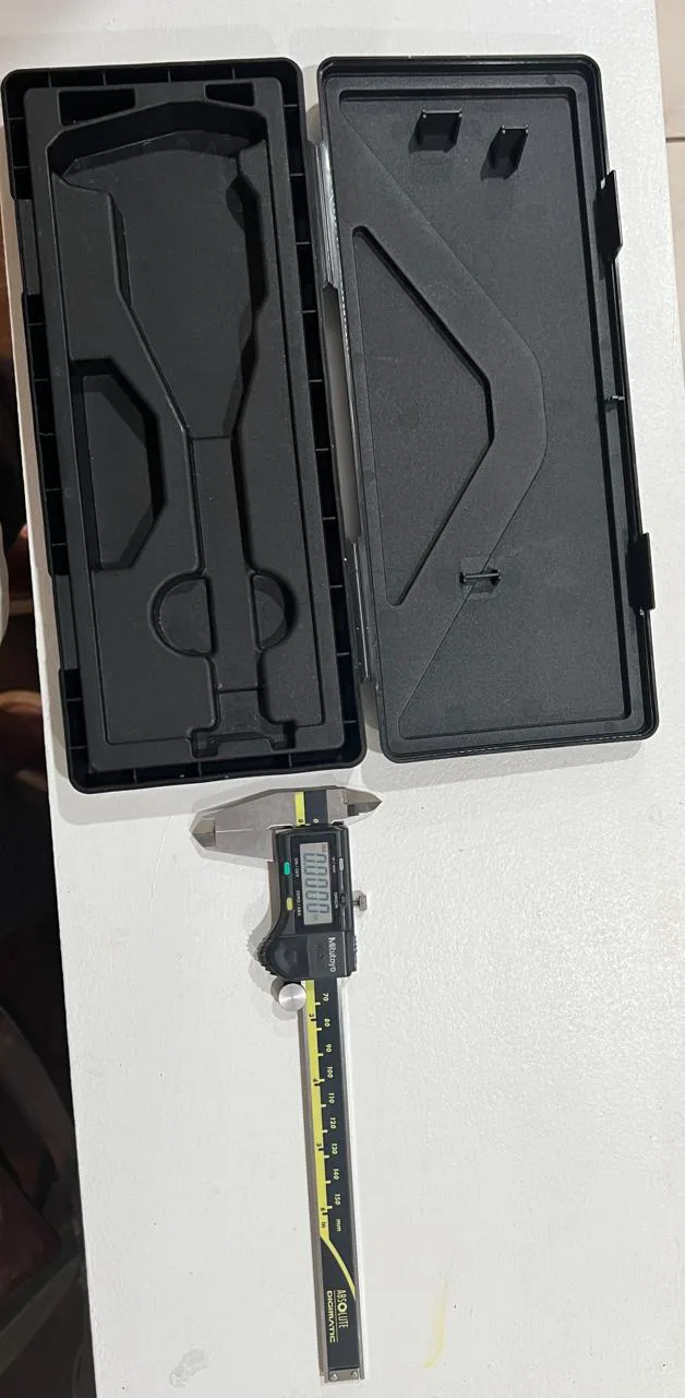 Mitutoyo ABSOLUTE Digimatic Caliper with Case thumbnail