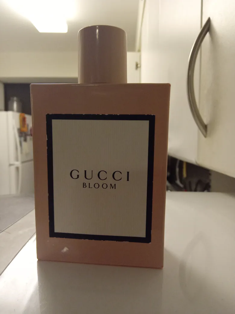 Gucci Bloom Perfume thumbnail