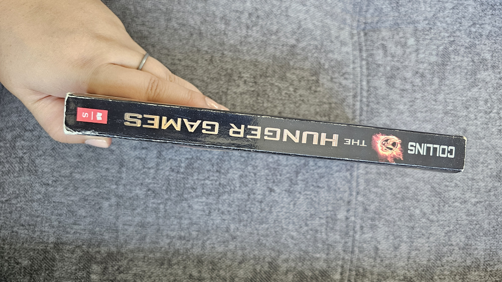The Hunger Games by Suzanne Collins - photo 3