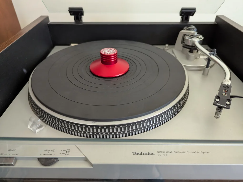 Technics SL-D2 Direct Drive Turntable System thumbnail
