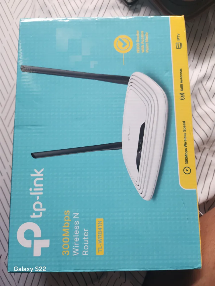 TP-Link TL-WR841N 300Mbps Wireless N Router thumbnail