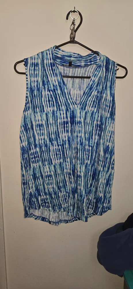 Tan Jay Blue & White Sleeveless Top thumbnail