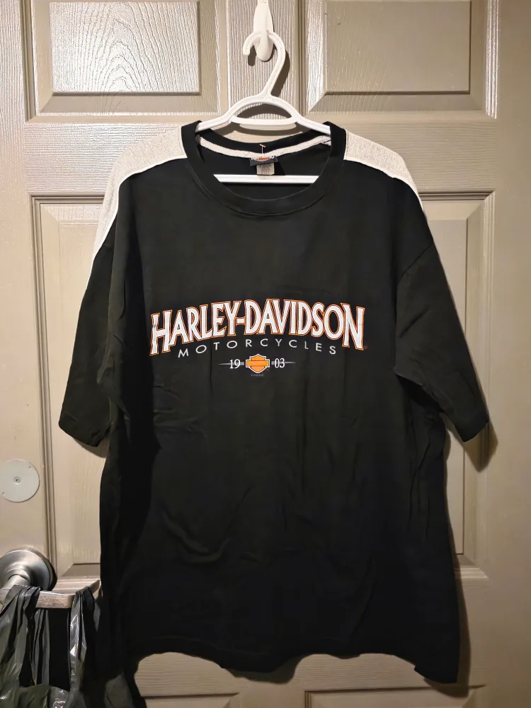 Harley-Davidson T-Shirt - Size XL thumbnail